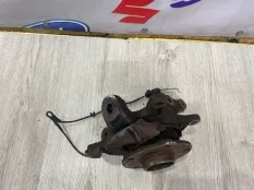 Кулак поворотный передний правый SUZUKI SX4 M16A