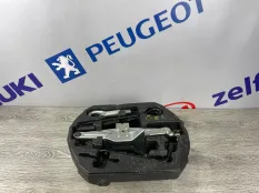 Домкрат SUZUKI SX4 M16A 2013