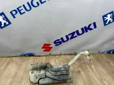 Бачок омывателя Nissan Qashqai J10 2011