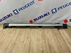 Накладка на порог левая SUZUKI SX4 M16A 2013