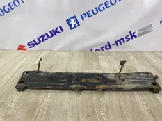 Траверс АКПП SUZUKI GRAND VITARA 2011