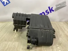 Корпус воздушного фильтра SUZUKI SWIFT M16A 2008