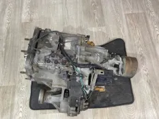 Раздаточная коробка Mitsubishi Pajero 6G75 2009