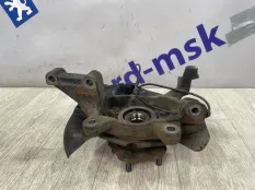 Кулак поворотный передний правый Nissan Teana L33