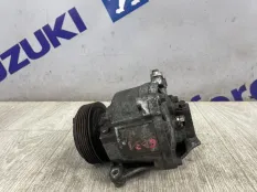Компрессор кондиционера Mitsubishi Outlander CU0W