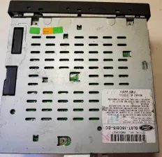 Магнитола Ford Escape 2005-2007 5L8T 18C815 101975