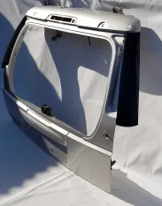 Дверь багажника Ford Explorer 3 7840010 100734