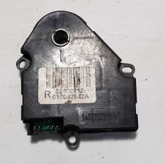 Моторчик заслонки отопителя GM 52402612 103456