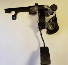 Педаль газа регулируемая Ford Explorer 4 9F 102495