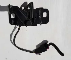 Замок капота Chevrolet Camaro 2009-2015 227 104113