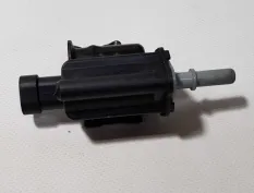 Клапан вентиляции топливного бака GM 125973 102873