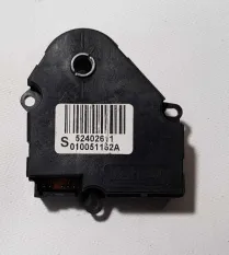 Моторчик заслонки отопителя GM 52402611 103480
