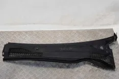 Планка/Жабо под лобовое стекло левая Chevro 104150