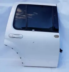Дверь задняя правая Ford Explorer 4 7824630 101053