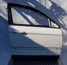 Дверь передняя правая Chrysler Pacifica 489 101193