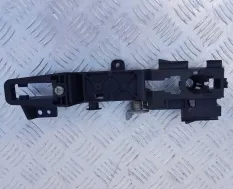 Кронштейн ручки двери правой Ford Explorer  106676