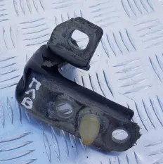 Дверная петля передняя левая верхняя Ford E 106694