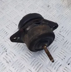 Опора ДВС Ford Mustang 2004-2014 	6R3Z 6038 A 106182