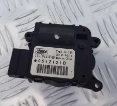 Моторчик заслонки отопителя Ford Explorer 5 106894