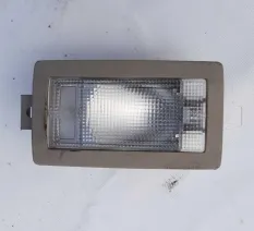 Потолочный плафон среднего ряда Ford Expedi 107982