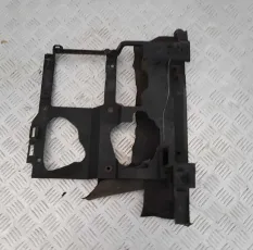 Кронштейн фары правый Chevrolet Tahoe 1999- 109363