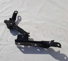Петля капота левая с пружиной Cadillac Esca 107647