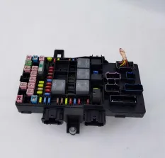 Блок предохранителей Ford F150 2004-2008 5L 108389
