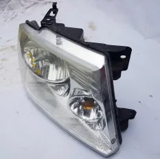 Фара передняя правая Ford F150 2004-2008 7L 108440