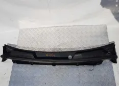 Планка/Жабо под лобовое стекло Cadillac SRX 107549