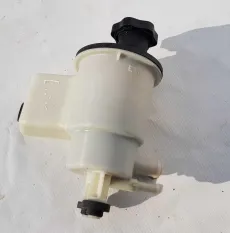 Бачок ГУР Ford Expedition 2003-2006 5L1Z 3E 110345