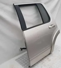 Дверь задняя левая Ford Explorer 4 2006-201 111476