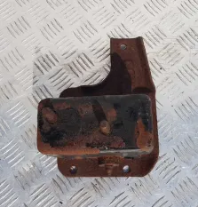 Опора ДВС правая Ford Expedition 1996-2002  108188
