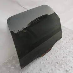 Стекло двери задней левой Ford Escape 2000- 111713