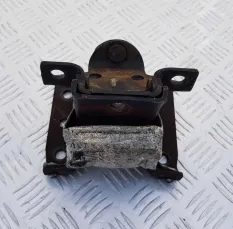 Опора ДВС Chevrolet Tahoe 2006-2014 (6.0L)  110452