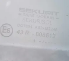 Стекло двери передней правой Ford Escape 20 111729