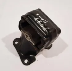 Опора ДВС правая Jeep Commander 2005-2010   112094