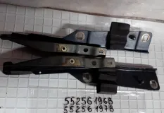 Петли капота GRAND CHEROKEE 55256196B правы 111096