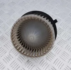 Мотор отопителя Chevrolet Tahoe 2006-2014 2 110768