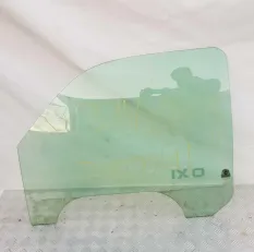 Стекло двери передней левой Chevrolet Tahoe 111676