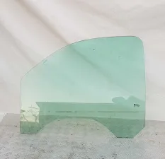 Стекло двери передней левой Chevrolet Tahoe 111678