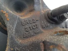 Кулак  правый Ford Mustang 2 112284