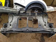 Панель передняя (телевизор) Ford Explorer 2 116272
