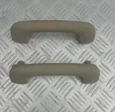 Ручка внутренняя потолочная Jeep Grand Cher 115217
