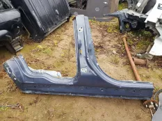 Порог правый кузовной Ford Explorer 2011-20 116284