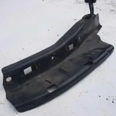 Кронштейн переднего бампера правый Ford F15 117032