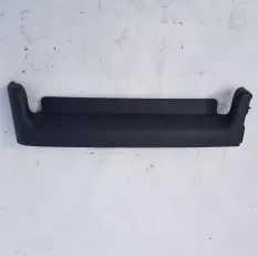 Накладка водительского виденья передняя Cad 117335