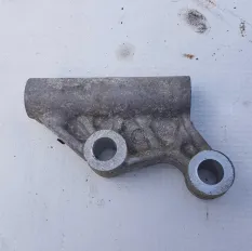 Кронштейн КПП Cadillac SRX 2009-2016 126100 117497
