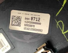 Накладка приборной пан 121374