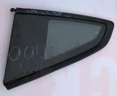 Стекло кузовное левое Fo 122636