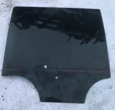 Стекло задней правой дв 122146